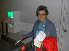 Norma at Toronto Airport (DSCN1177.jpg)