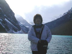 Ms Becky at Lake Louise (DSCN1220.jpg)