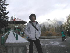 Ms Becky at Banff Hot Spring (DSCN1226.jpg)