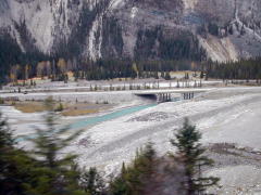 Scenery leaving Banff (DSCN1227B.jpg)