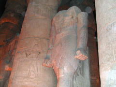 Statue in Luxor Temple (with flash) (DSCN1420.jpg)