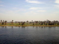 Nile River landscape (DSCN1450.jpg)