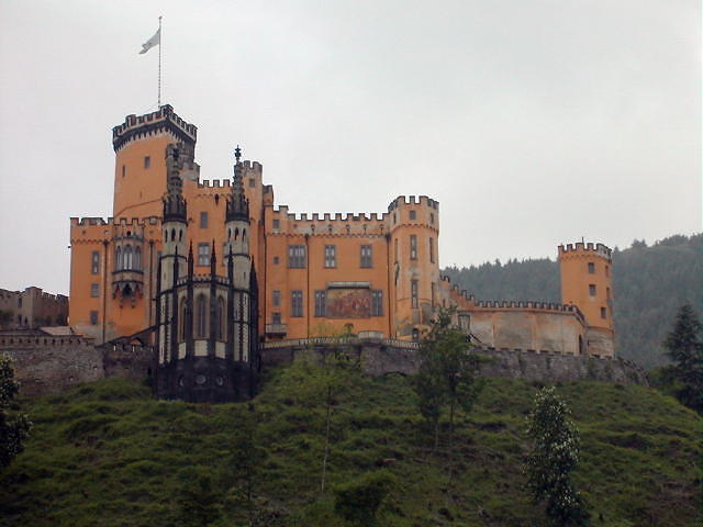 Castle-G
