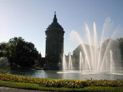 Water Tower fountain (DSCN0743.jpg)