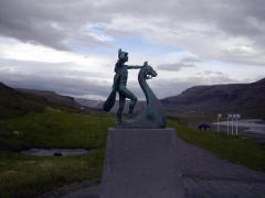 Statue of Leifur Eriksson on home site (DSCN1632.jpg)