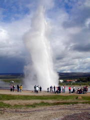 Closer view of Strokkur Geysir (DSCN1739.jpg)