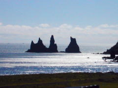 Rock formation near Vik (DSCN1761.jpg)